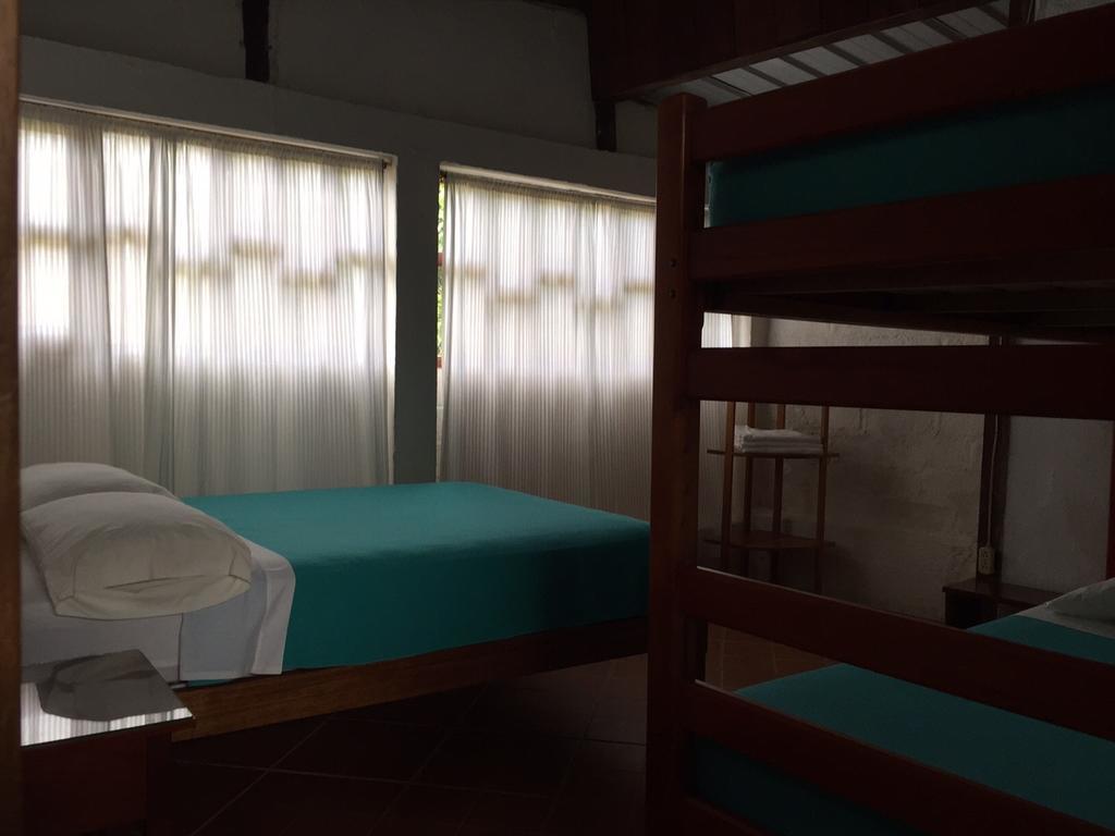 Hostal El Paisano Puerto Misahuallí Rum bild