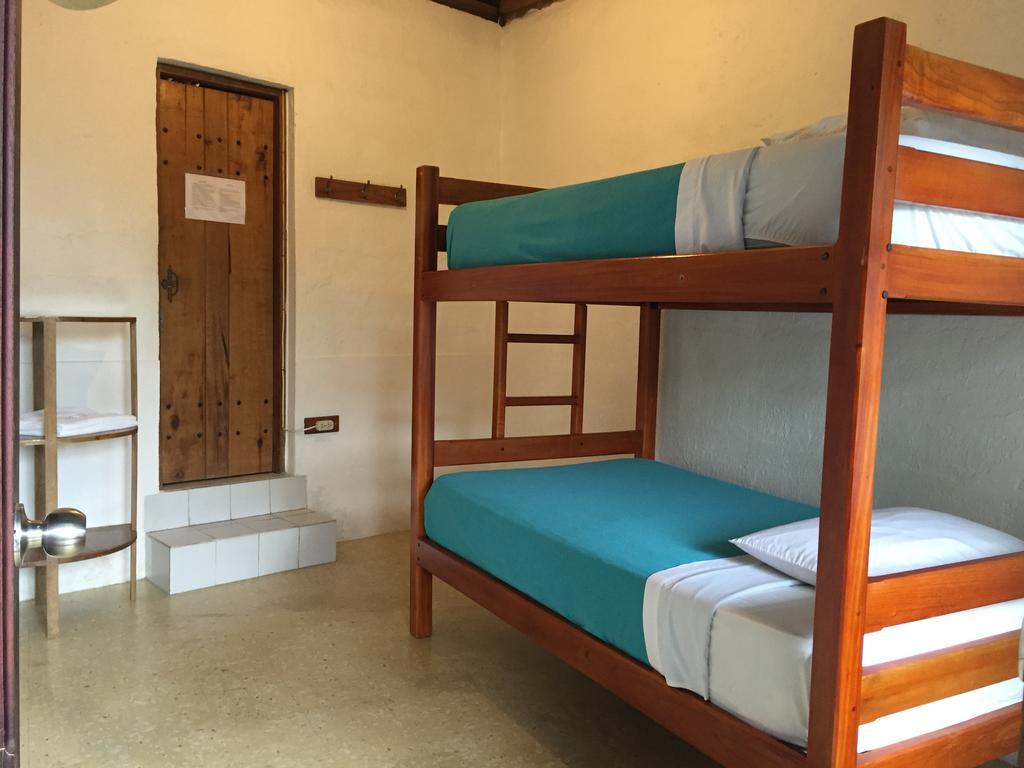 Hostal El Paisano Puerto Misahuallí Rum bild